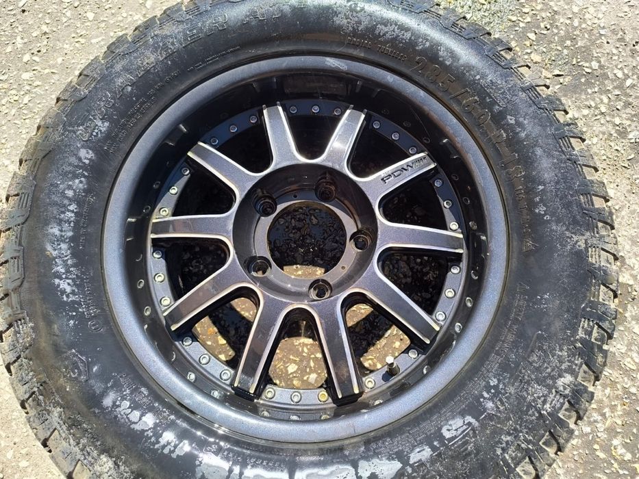 Продаю колеса торг