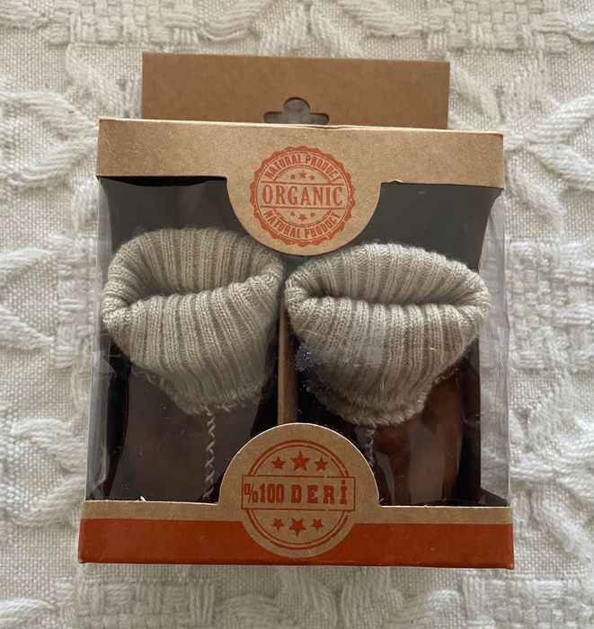 Чисто нови бебешки дрешки и аксесоари