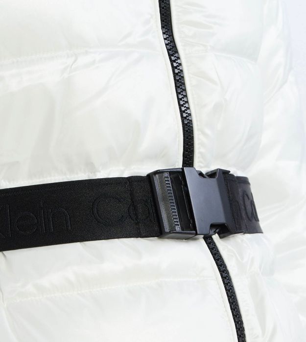 Бяло яке Calvin Klein