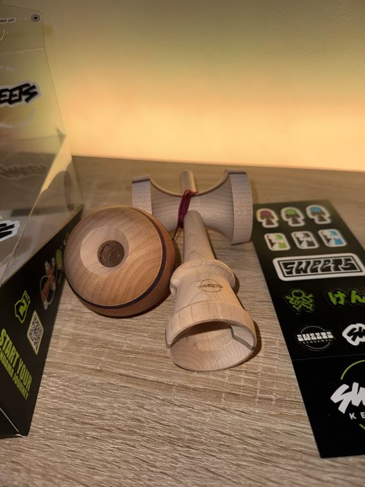 Broken Shape Kendama Splice IX Sweets