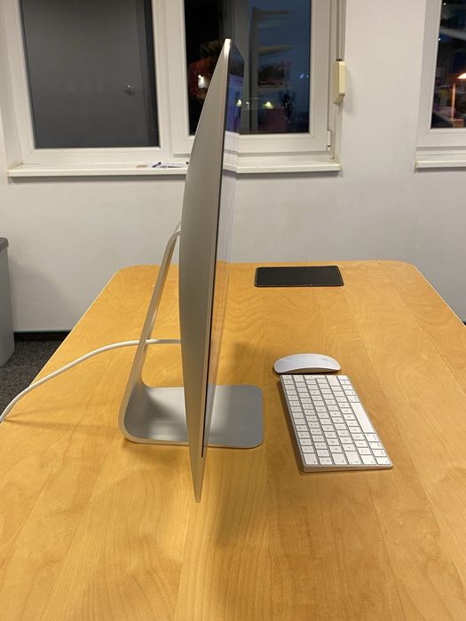 IMac 27 inch, Retina 5k, 4.2 GHz Quad-Core Intel i7, 3TB