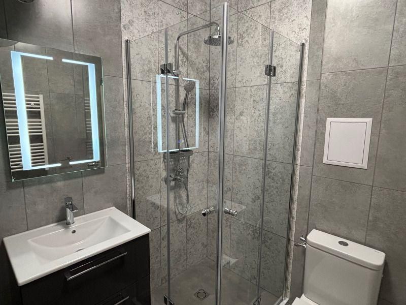 Дава се под наем Двустаен апартамент в София, Бояна - 70 кв.м за 746.64 € - Снимка #8