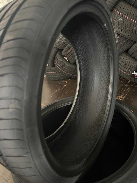 Нови летни гуми ARIVO ULTRA ARZ5 215/35R18 84W XL НОВ DOT