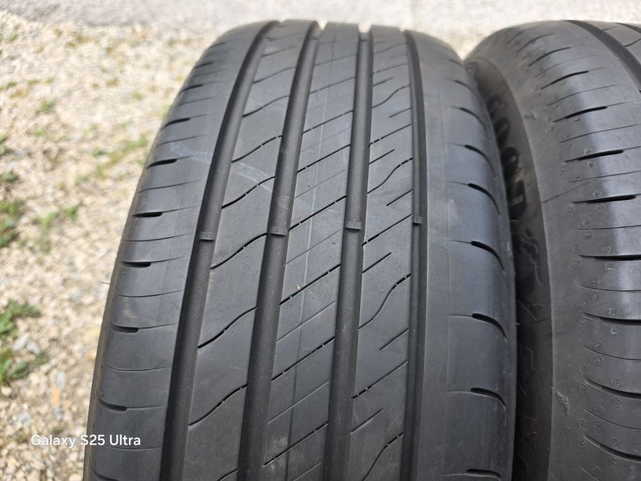 4бр. летни гуми 215/60/16 GoodYear