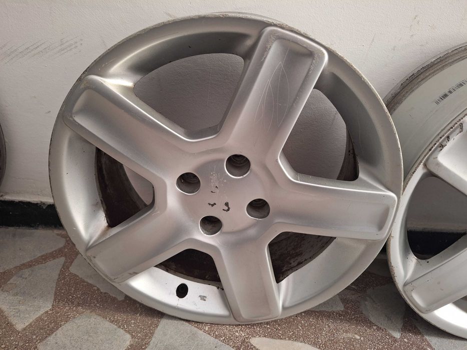 Алуминиеви джанти 17 "