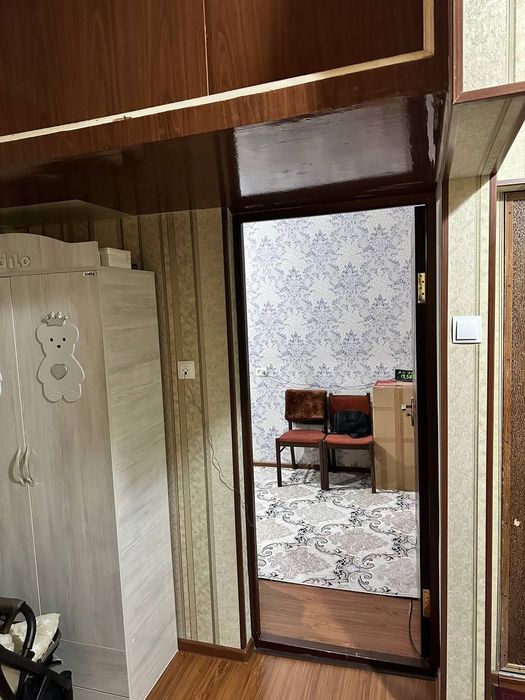 Продам на Юнус Абаде 14 квартале 4/4/4, торцевой, утеплён стены. Есть