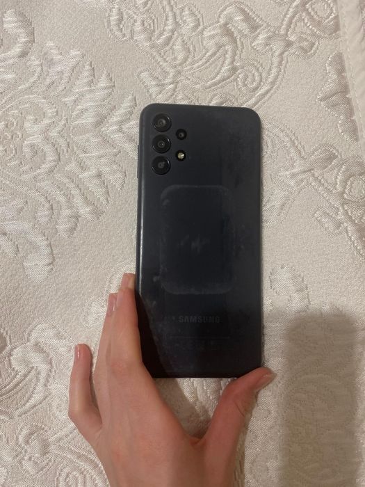 Продам телефон samsung A13
