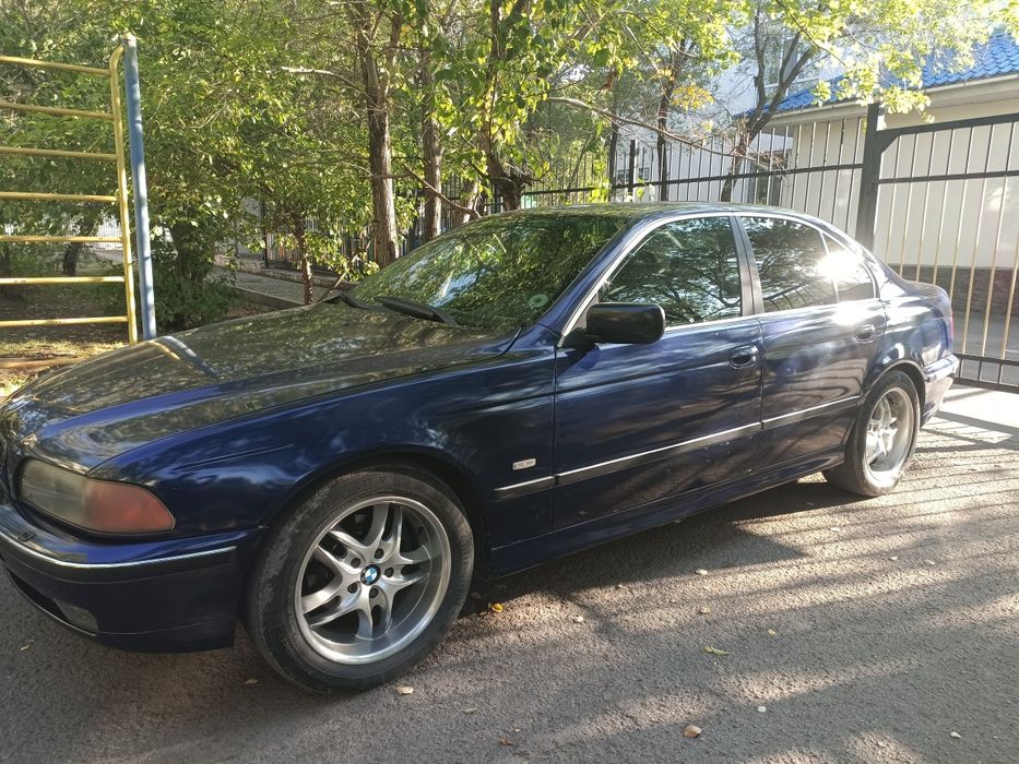 Bmw e39  1996 г.в 2л механика