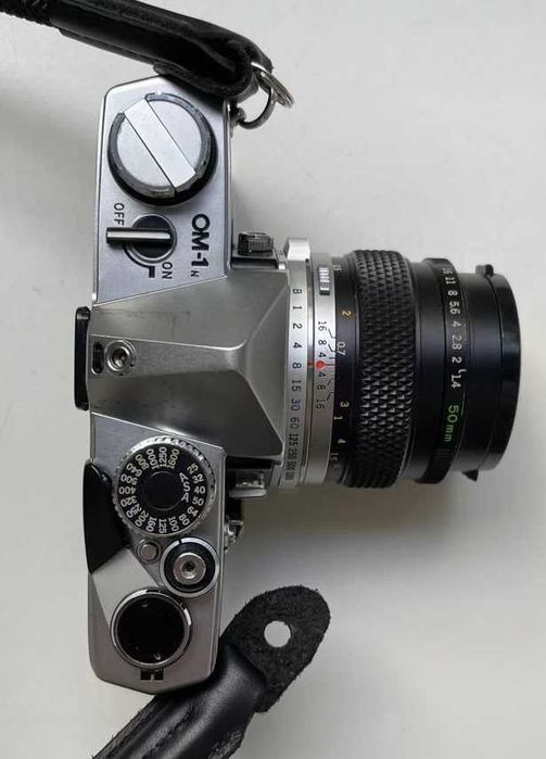 Olympus om-1 + 50/1.8 в отличном состоянии