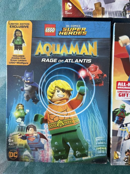 Lego (Лего) DC Super Heroes DVD + Минифигурка