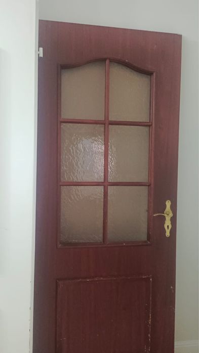 Двери  межкомнатные 1 шт