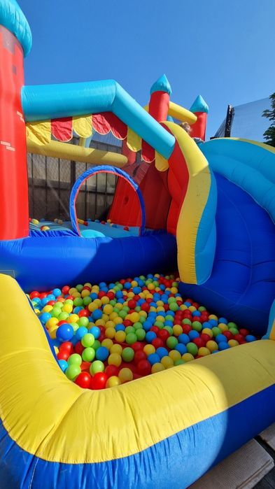 Tobogan gonflabil petreceri copii