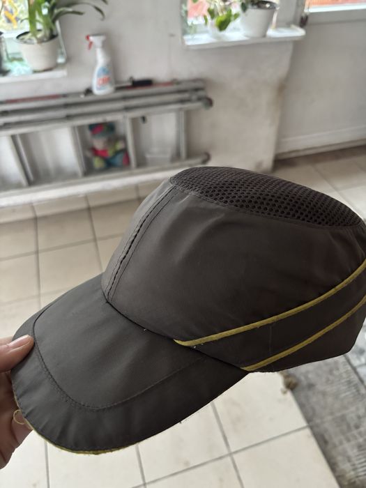 Sapca protectie tip casca