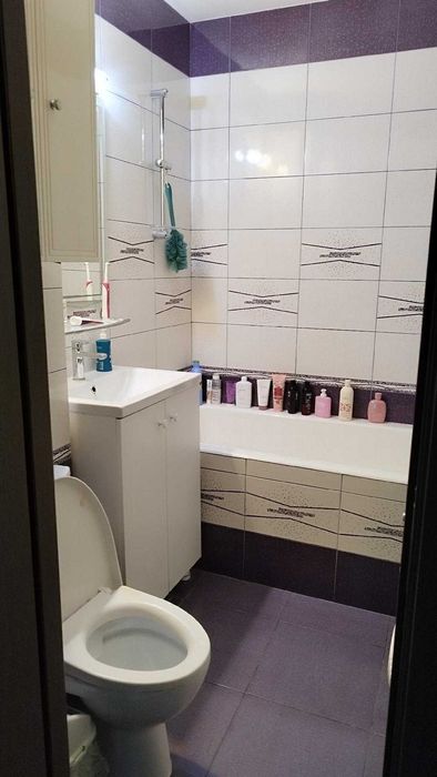 Vând apartament 2 camere, mobilat și utilat, sector 4, șoseaua Giurgiului, nr. 118