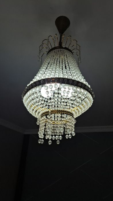 Люстры и бра.  Продам
