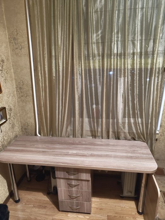 Гарнитур с двухярусной кроватью