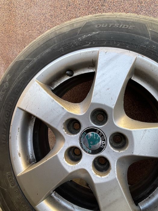 Set Jante aliaj + anvelope vară r14