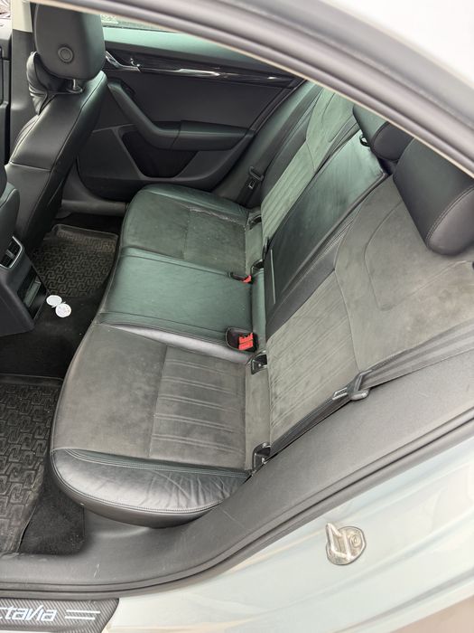 Scaune alcantara interior piele skoda octavia 3 facelift 2020