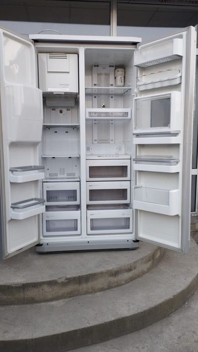 Холодильник samsung