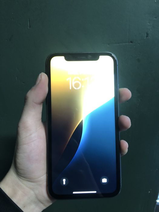 Iphone 11 64GB срочно продам