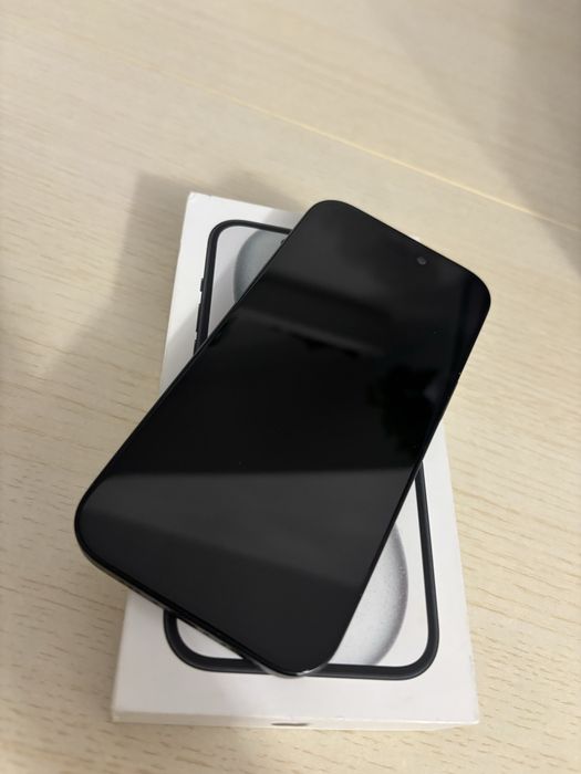 Iphone 15 black 128gb