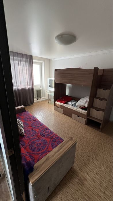 Отдам кровать детскую