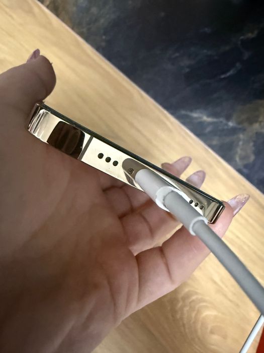 iPhone 14 Pro , gold 256 gb