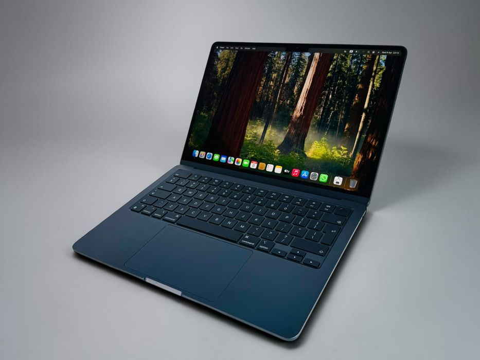 Apple MacBook Air 13 M2 8RAM 256GB Midnight 90% Батерия! Гаранция!