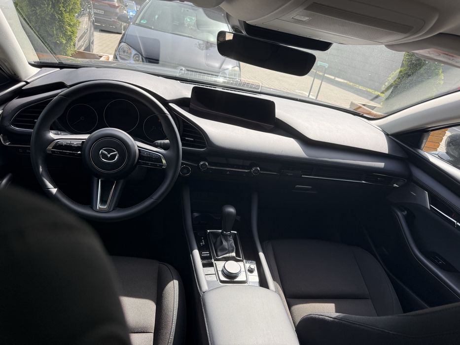 Mazda 3 / Exclusive Line / 2025 / 2.5 MildHybrid / Garantie 2031  / Rulaj 21900 kilometri * 2 Seturi Jante