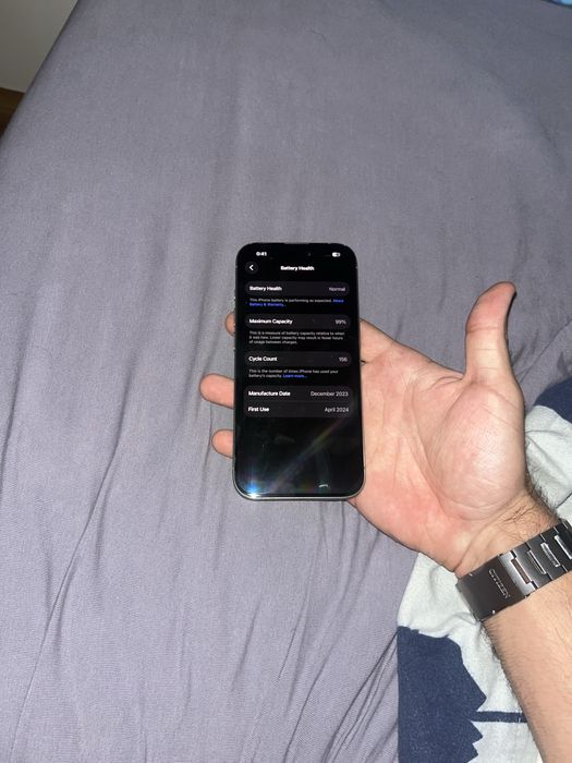 Iphone 15 Pro 99% батерия