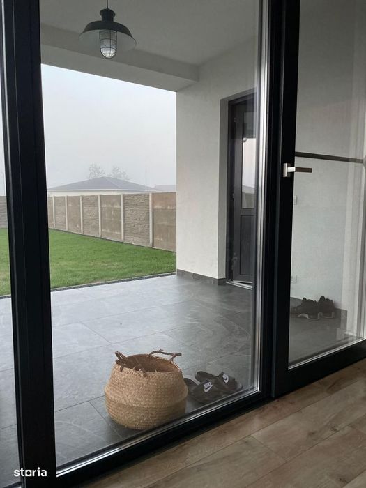 Duplex modern 4 camere, dressing,  2 bai, Mosnita Noua