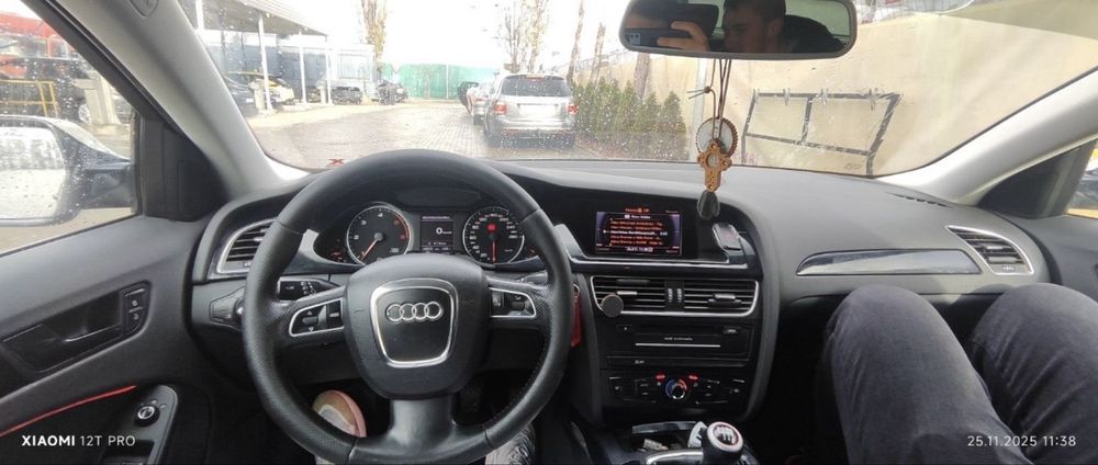 Vand audi a4 b8 avant 2012