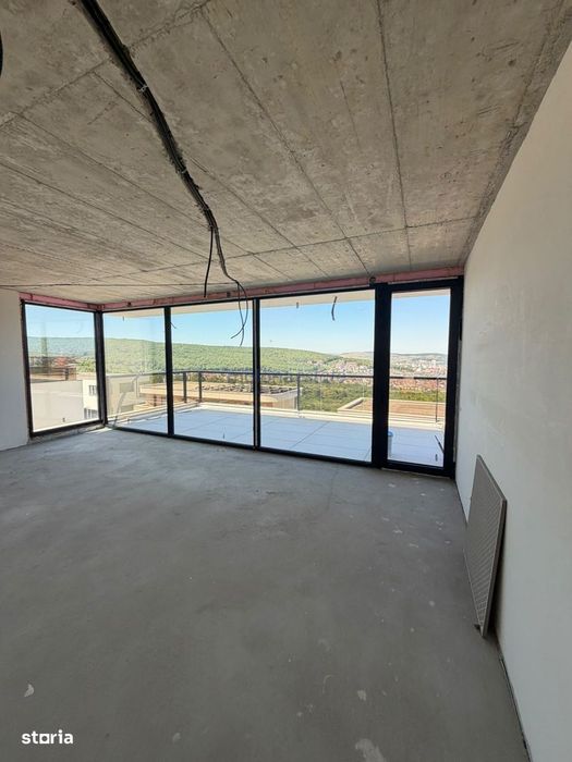 Duplex de vanzare in Europa  180 mp, str privata, Panorama spre Cluj