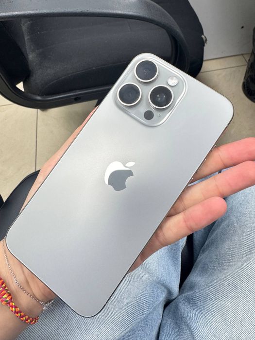 Iphone 15 pro max 256gb в исключительном состоянии