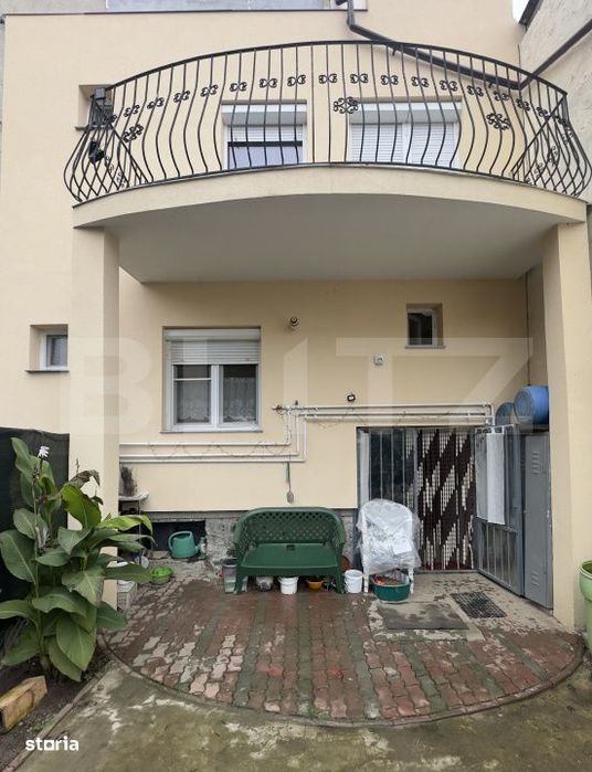 Casa 4 camere, 146 mp, zona 14 Mai
