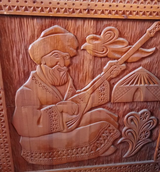 Картины из дерева