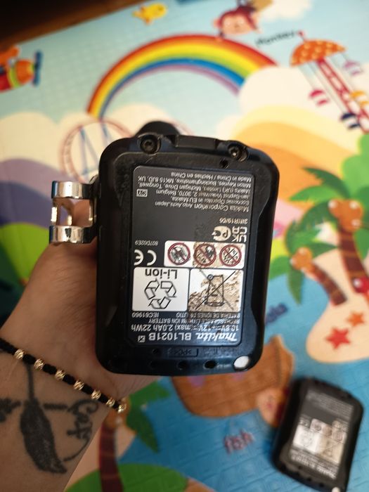 Mașină de găurit și înșurubat Makita CXT 12V – Set complet