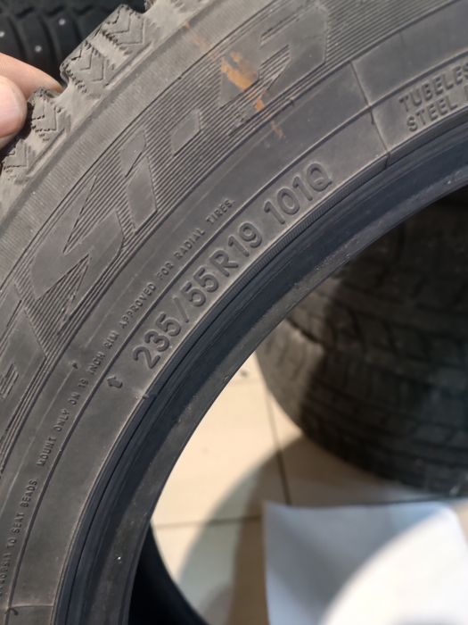 Продам резину  комплект