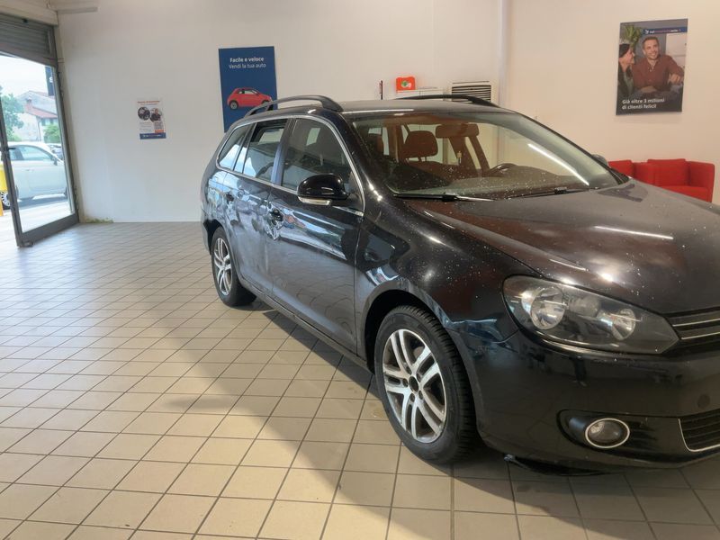 Volkswagen Golf VI 1.6 TDI Highline 2010