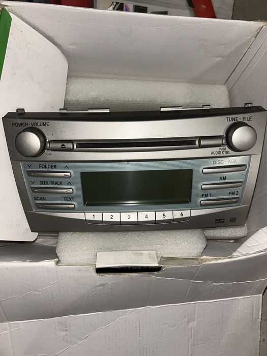 Оригинално Radio/CD за Toyota Camry 2007