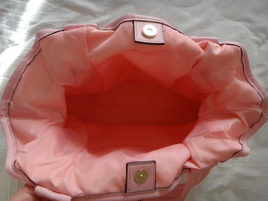 Нова розова чанта Victoria's Secret