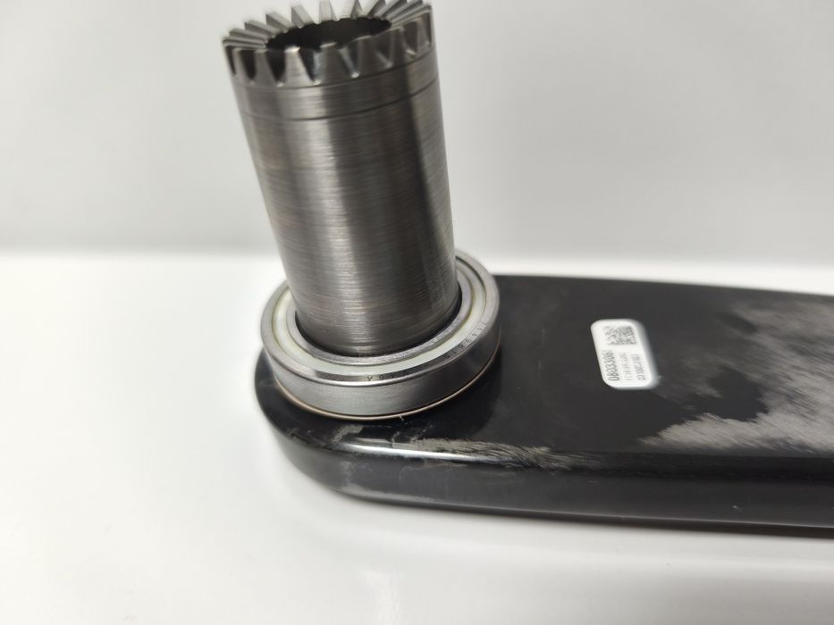 НОВ карбонов шосеен курбел Campagnolo Super Record Ultra-Torque CULT