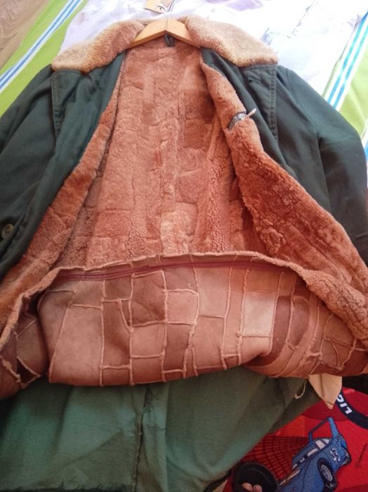 Шуба Nr. 1 -2-3 от импрегниран шлиферен плат с кожена подплата .