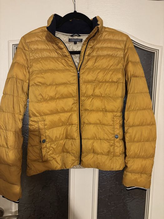 Tommy Hilfiger пухна яке горчица