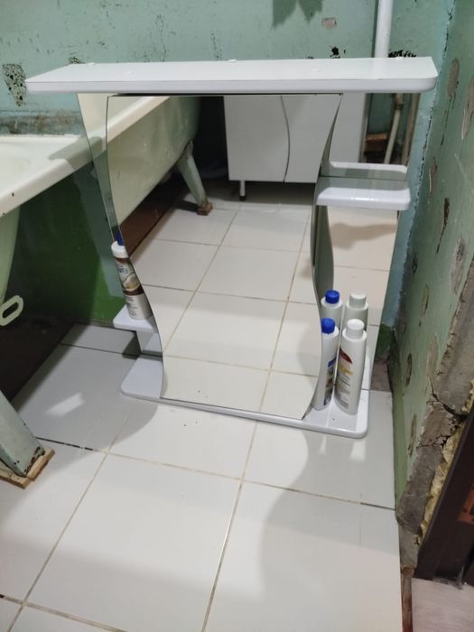 Шкафчик ванную комнату