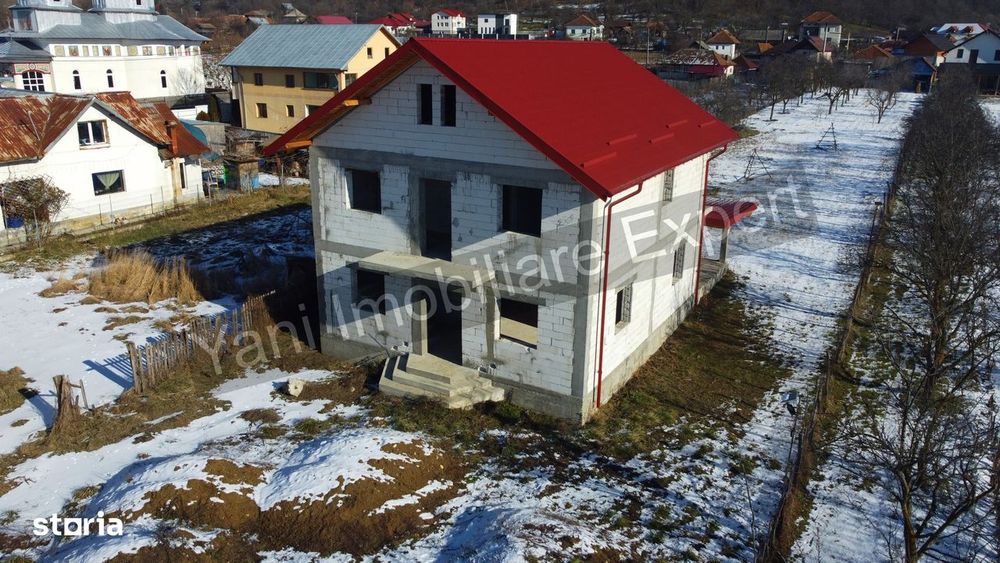 Casă de vânzare în comuna Băiculești, sat Zigoneni, județ Argeș.