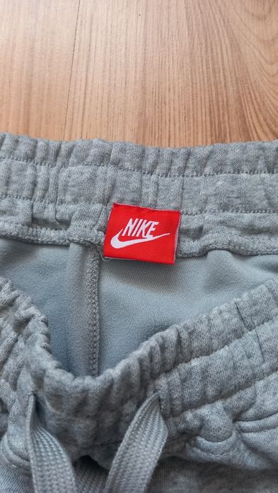Nike сиво долнище