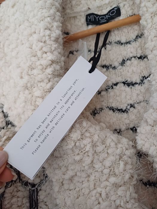 Cardigan de femei nou cu etichetă