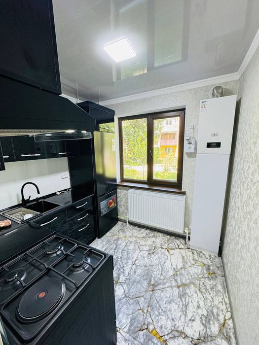 Сдам свою 2-комнатную квартиру на первом этаже оринтир вокзал парк