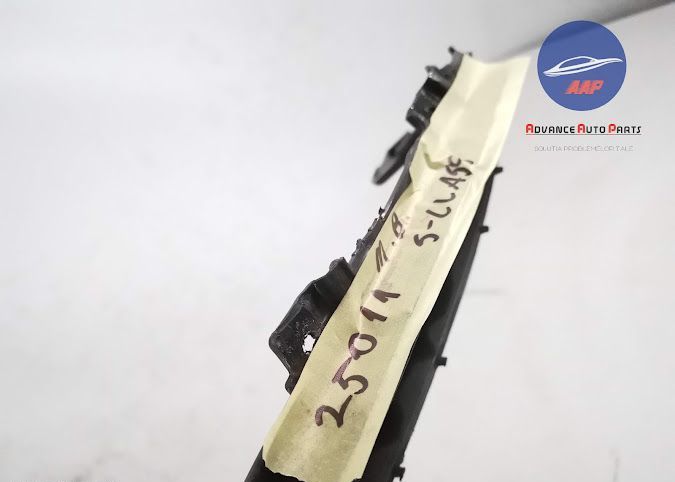 Декоративен Накрайник За Изпускателна Система Ляв Оригинален Мерцедес-